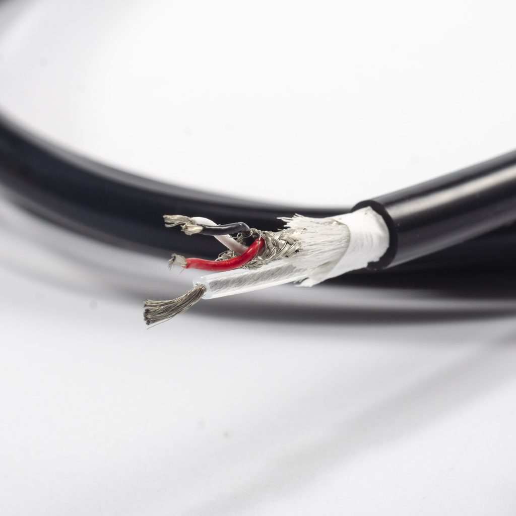 4-Core-Silicone-Cable-With-3x-26awg-Silicone-Wire-Shielded