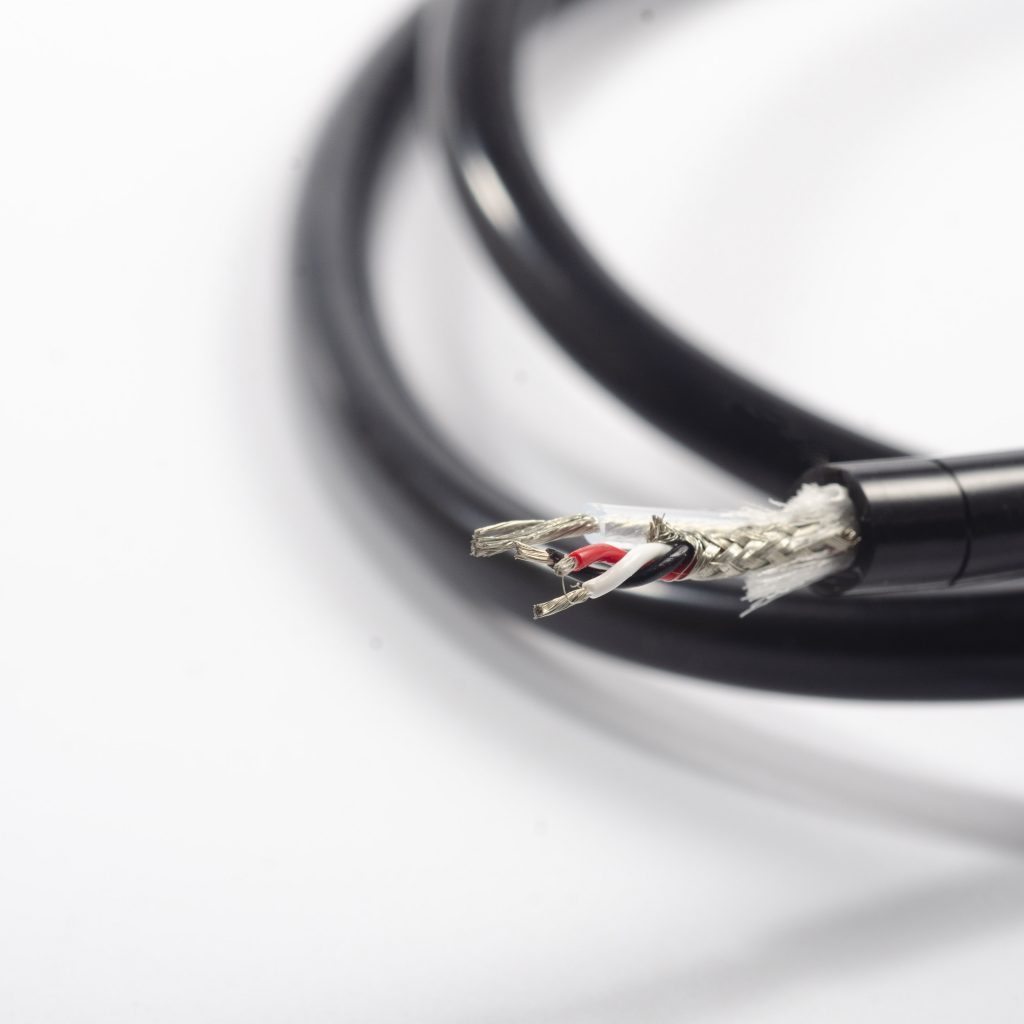Dual shielded silicone cable with 3x26AWG inner shielded and 1x22AWG power configuration