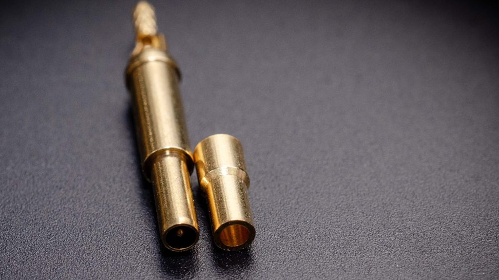 Normal MRI coaxial male pin contact, machined solid pin